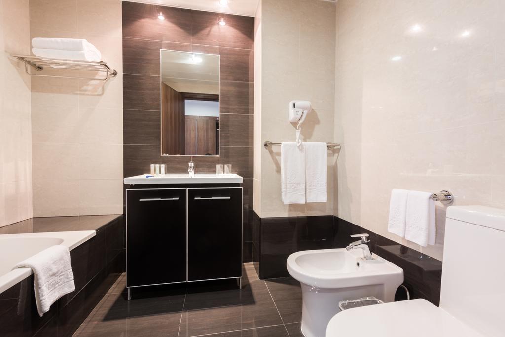 Hotel Vip Executive Тете Стая снимка